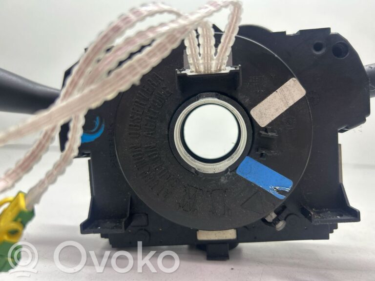 6186e74f6996bf6ac6beff0b84285306-8dad6ff6bc4041e5faaef9364323936b_light_switch