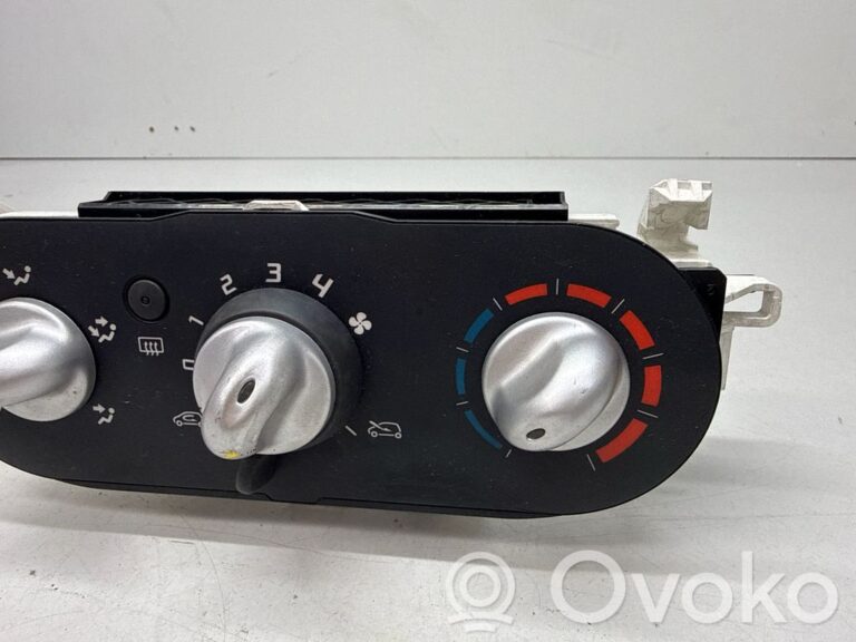 62c3c1ad81da0b0b09cbb3961120faf5-b36fc6254738a65bcefb462d2ac44c3c_climate_control_unit