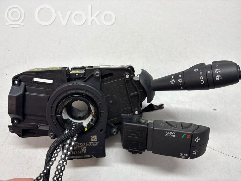 63ce865f1a51635bf7ba781fa7c47ce5-d641a6d9e986ff389059798934f4b452_wiper_control_stalk