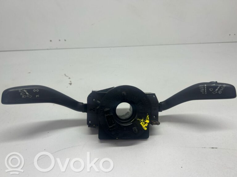 64cb46f43b8890b84415e847b9611f6b-3ec812d634493e5312a63f4c29eb454d_wiper_turn_signal_indicator_stalk_switch