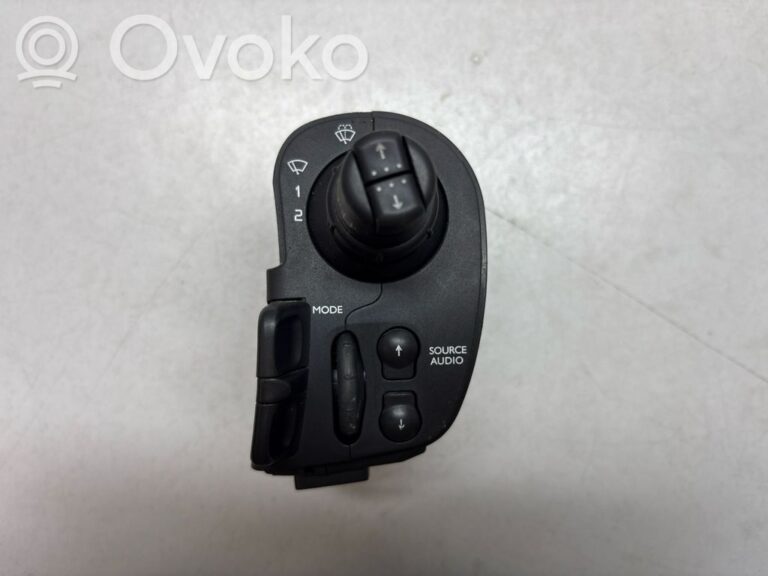 66047b1d842a789a5a0085f32d342c4d-5f3aba62b78733b5a60bdc8d2545d6fa_wiper_control_stalk