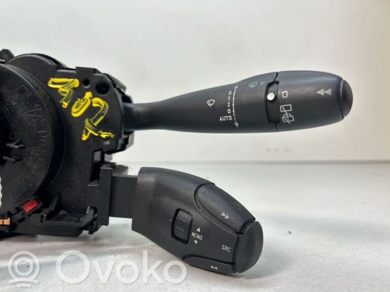 6627772f680853939b600798652ee69d-4193ae0d8ba90fd4b368b5efc0204df7_wiper_control_stalk