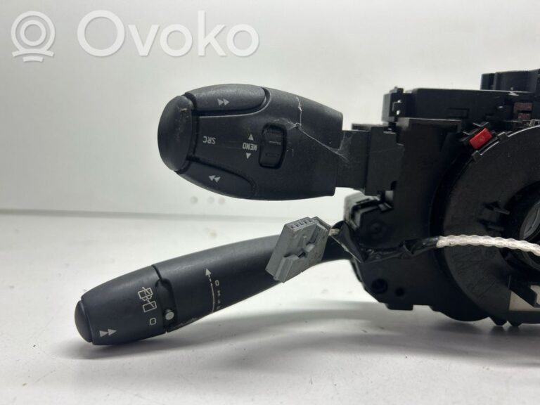 679840099f2c3e822499e59918ad3ef8-e0efc5bbb2e7d7af4f78aa6e1ee18d54_multifunctional_control_switch_knob