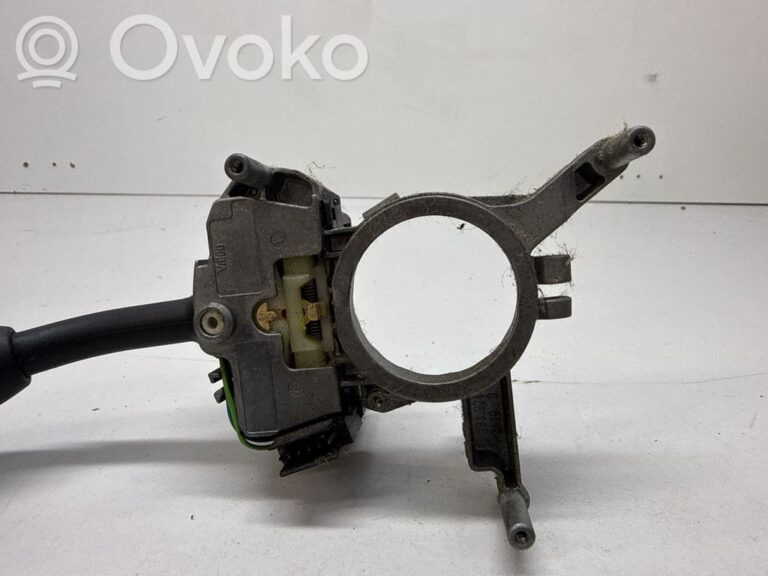 67d0fb4bf49df87016579e2892604fd4-080764aa6ec59f6dd66554bc33946c8b_wiper_control_stalk