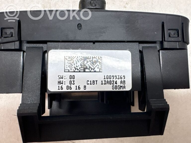 690014049db51ad3e8b404c8c7fc8884-ddb2f36b1d4a081dd6e1648d7b126854_light_switch
