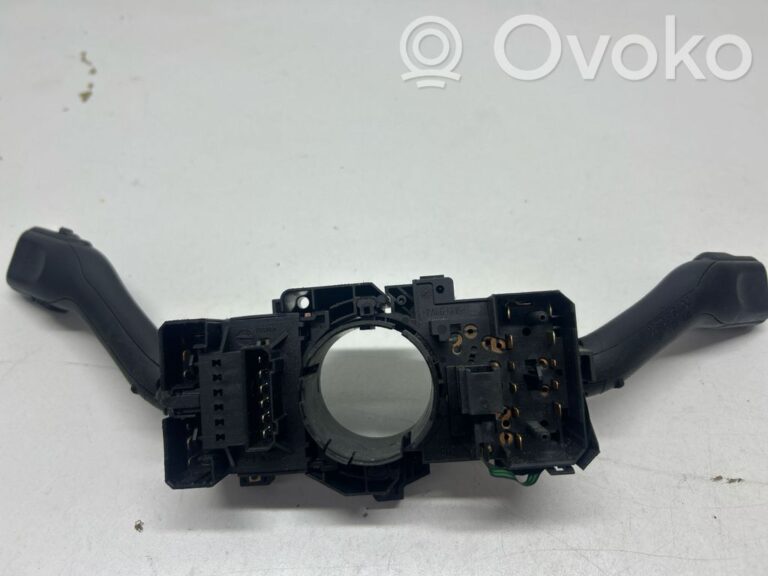 697d797d1f4e8860dc4cb0dd87f29c3f-ee2ba6c63628c3ec52c91a6f7c93d237_wiper_turn_signal_indicator_stalk_switch