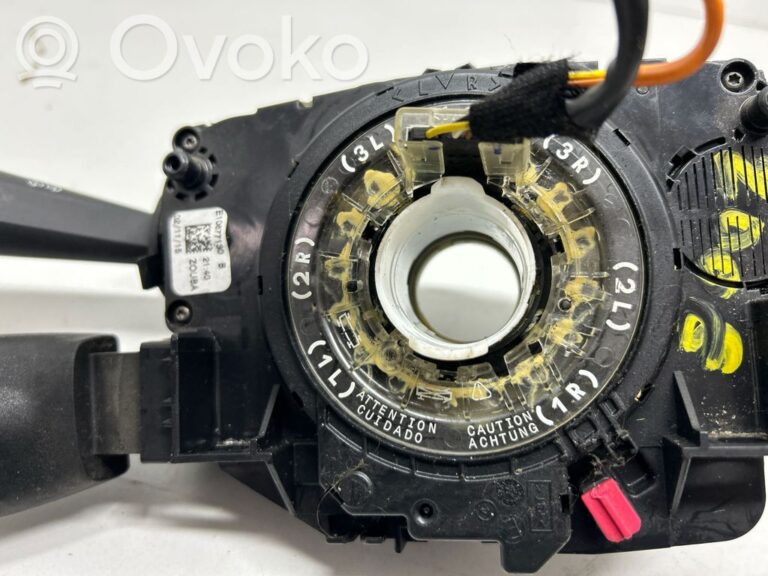 6bb2fd8a0bf4c1fe27e9cee766796d40-431d31ba8792adfa3b97c10134153b44_wiper_turn_signal_indicator_stalk_switch