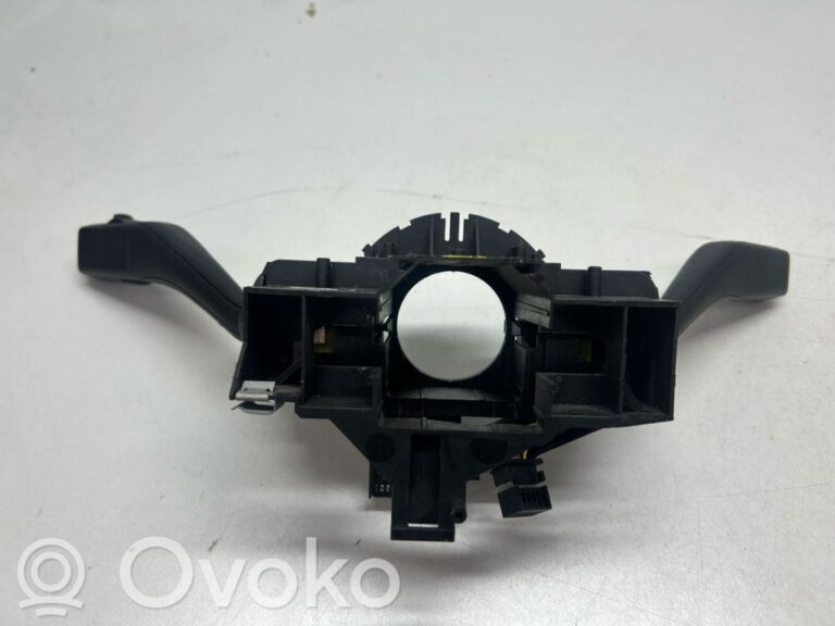 6c76b467e79b725313ff47d4c512a5ae-a7b25b31168279908c4c0659bc0c2877_wiper_turn_signal_indicator_stalk_switch