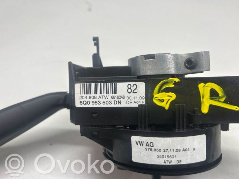6db64e82fcd8cae8c8590fedec225626-5149f9ada90c61f04374a4ad5252c89d_wiper_turn_signal_indicator_stalk_switch