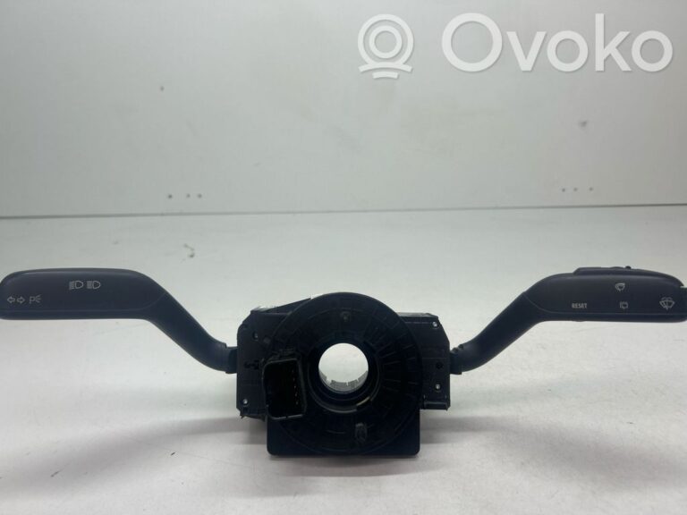 6fb07724ec828e6804563c4754bc4411-fcf76d129606a30bfe145031f84905fa_wiper_turn_signal_indicator_stalk_switch