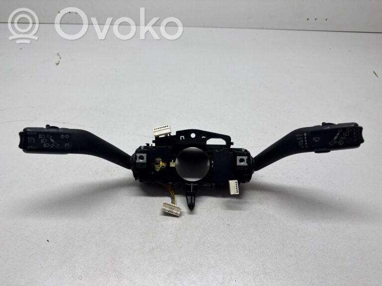 7012f4c09f8ffdaf5be1e4d151f49977-d68e5b69650b02b0c1f15d694a2f3050_wiper_turn_signal_indicator_stalk_switch