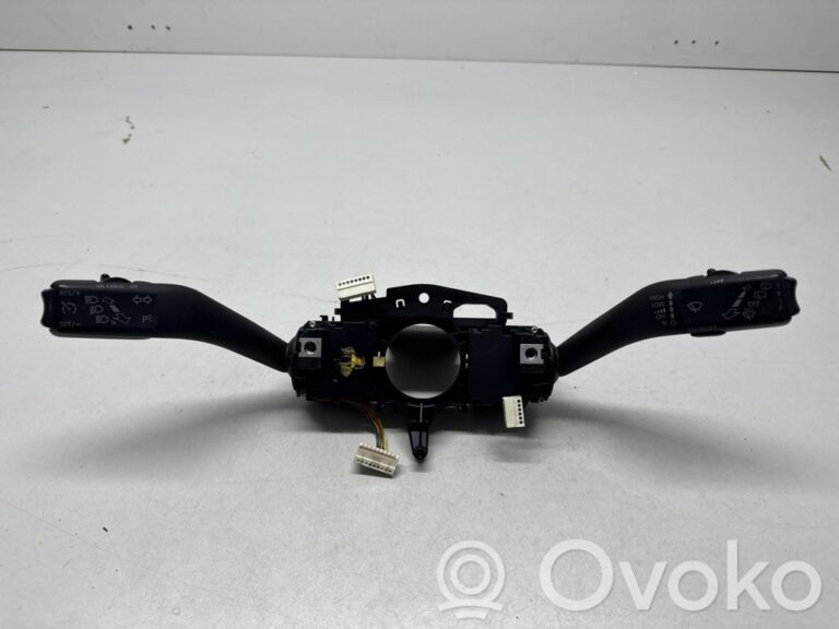 7012f4c09f8ffdaf5be1e4d151f49977-d68e5b69650b02b0c1f15d694a2f3050_wiper_turn_signal_indicator_stalk_switch