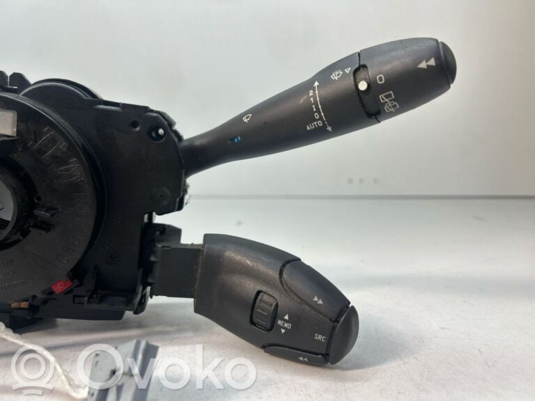 71cdbab9f5b556068ee8923803b1d8ed-59679c779fff4c4e230eabb1a36a25e6_light_switch