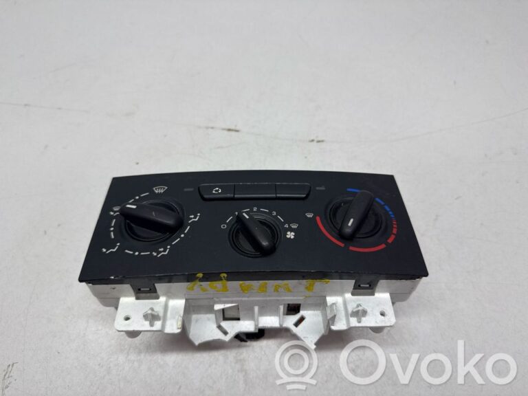 72dadc5130d4166d7f02db28c2717eed-7492a10693ad5907e5ce2f895ce89709_climate_control_unit