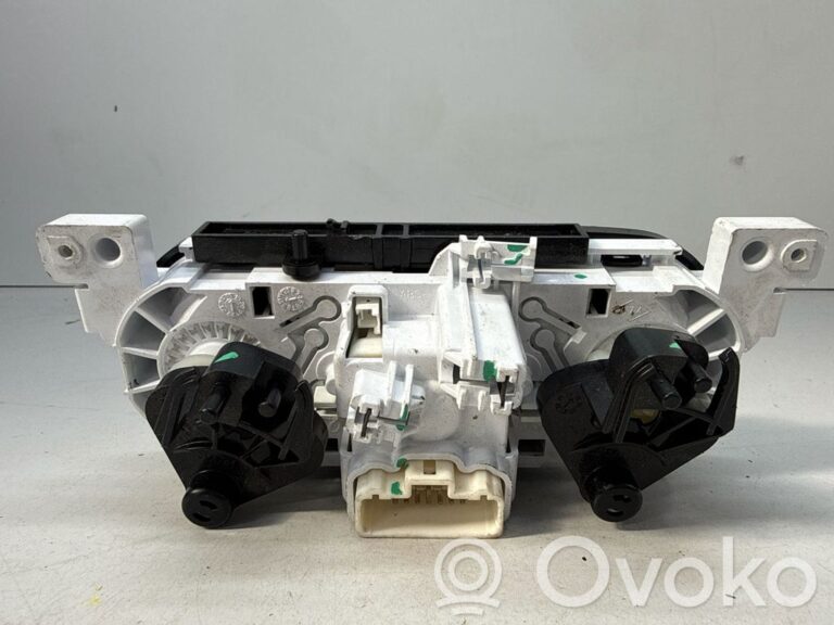 73f0cd75dd76ad15eb8a5a308fed27fc-23ef43100852e06765b415c159db820f_climate_control_unit