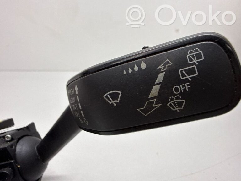 73feef760ddb87bc0ead0099191a6713-01e1332f4073c16d945e450f62f6a259_wiper_turn_signal_indicator_stalk_switch