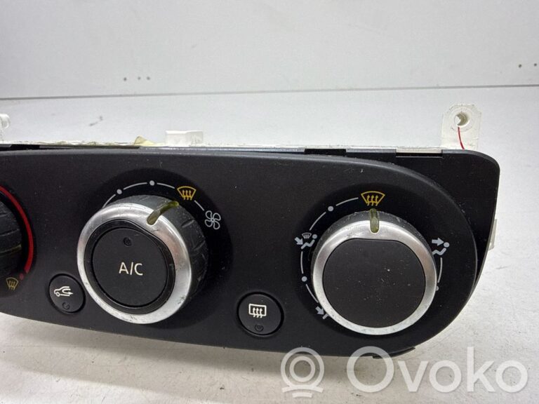 74562771031ed75771d8a0e60d385f8e-ad3396d0765667844ed209321ead5ad5_climate_control_unit