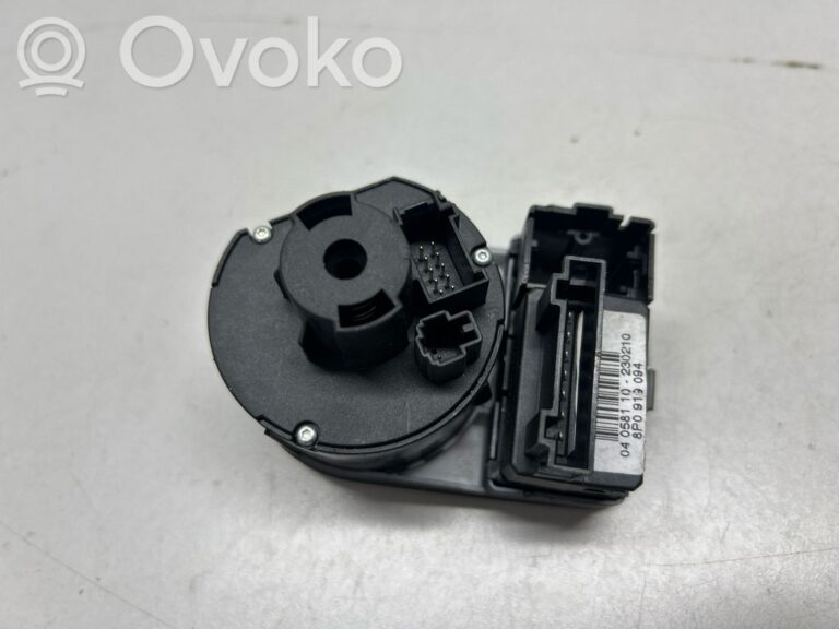 74ed130a5f91fae10dba4754d85a3984-197b953c6de52b95e88f68138ab3e391_light_switch