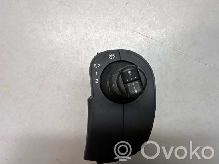 753c6d57e0e61ebaa563b574fe0cc327-771122c3f19056690425af7e5d02ac61_wiper_control_stalk