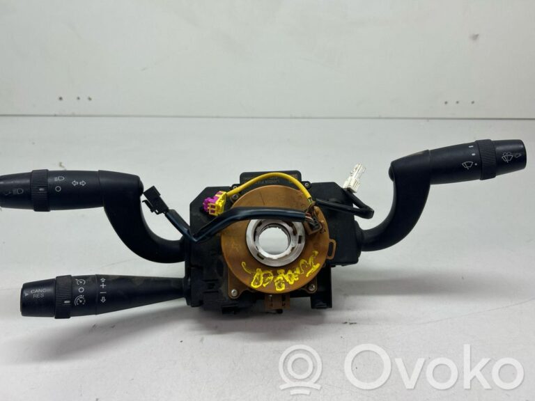 7703b177a9716971ab8b4d99bf340600-c63621c0d713940126c29cc91f4793e5_wiper_turn_signal_indicator_stalk_switch