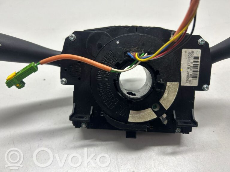 7736fa1b4a6080bcb28cce8baa5cbba2-ff91ba2a1d07bdaba1c8c61490959aaa_light_switch
