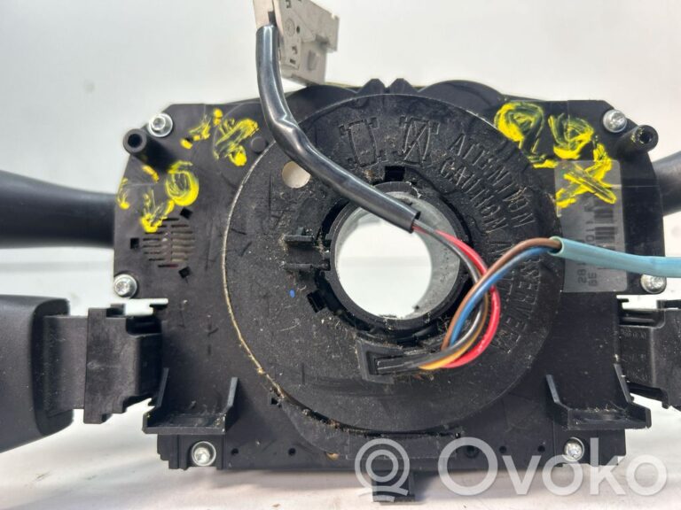 778543cdb255a0fefab3ec0c7d11ee57-535b76c3c253cab3b362a6846d793ea3_wiper_turn_signal_indicator_stalk_switch