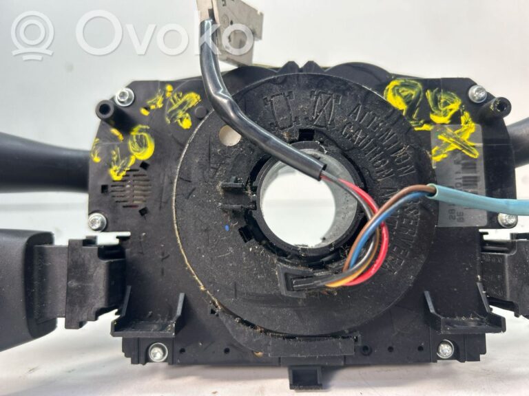 778543cdb255a0fefab3ec0c7d11ee57-535b76c3c253cab3b362a6846d793ea3_wiper_turn_signal_indicator_stalk_switch