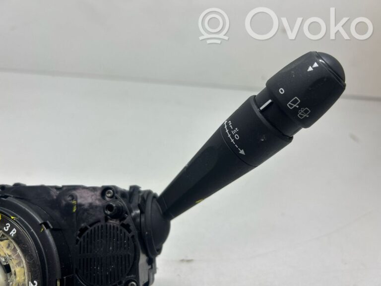 77932593ef4c65ef3ff7363272e7ff7a-0ae36967957bd90bdb8d5488c0118abe_wiper_turn_signal_indicator_stalk_switch