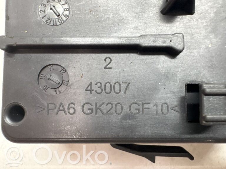 78919dd314bb97abc2db2196f477d611-cb3772d8f6864894fa96c857034c7314_wiper_control_stalk
