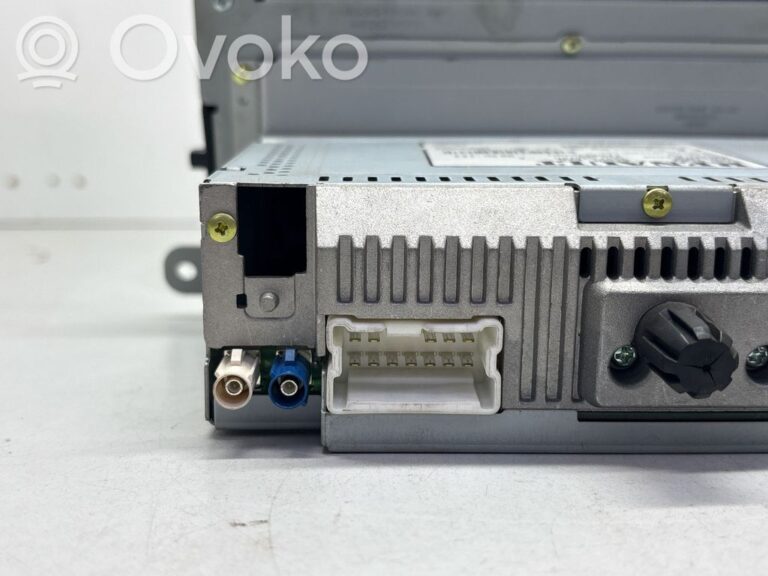 79c3d342c07ff929a21c9c3e3be3aff1-da612302756c2564ab178baf0436d593_radio_cd_dvd_gps_head_unit