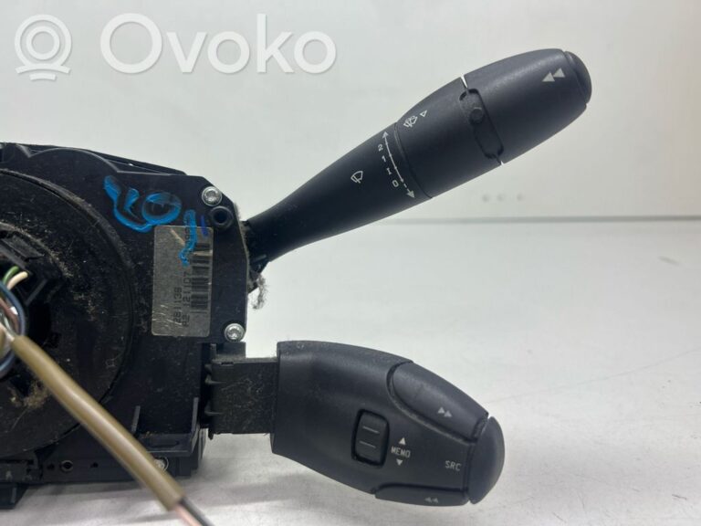 7a19dc4ce9b40e49a7a54fcf385512c0-e2631971c319ab0302ff89e371981c98_light_switch