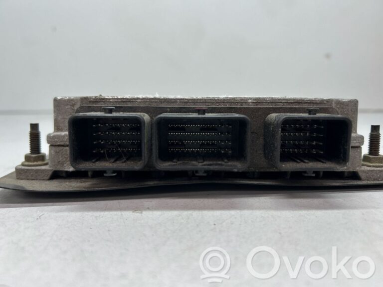 7aa3aab7802325ed7b83f9def8014c18-a35e21e2759aeef20d25662339aecee8_engine_control_unit_module