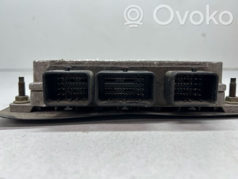 7aa3aab7802325ed7b83f9def8014c18-a35e21e2759aeef20d25662339aecee8_engine_control_unit_module