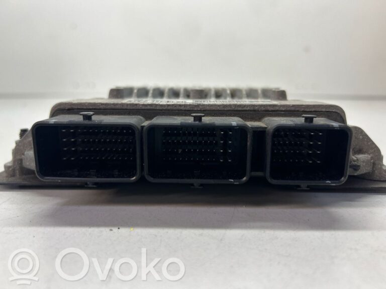 7b1d404a426f63ff4c11013245723015-8433904af4aa988e9491116d26c972f0_engine_control_unit_module