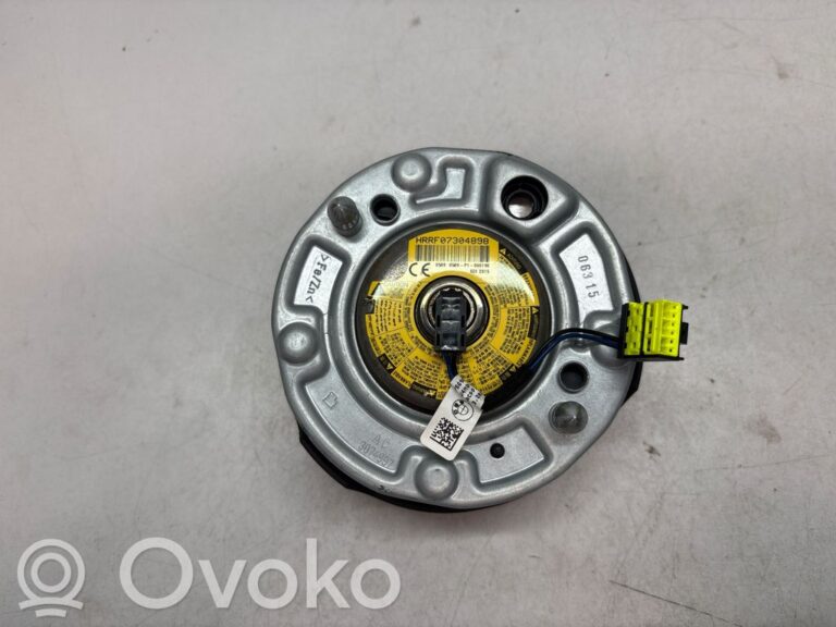 7b4ccb60df2fcb57808d8fbdacdf45d8-0d4501f28bbf13058587be0eb7d1be6c_steering_wheel_airbag