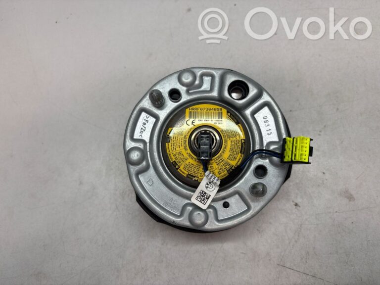 7b4ccb60df2fcb57808d8fbdacdf45d8-0d4501f28bbf13058587be0eb7d1be6c_steering_wheel_airbag