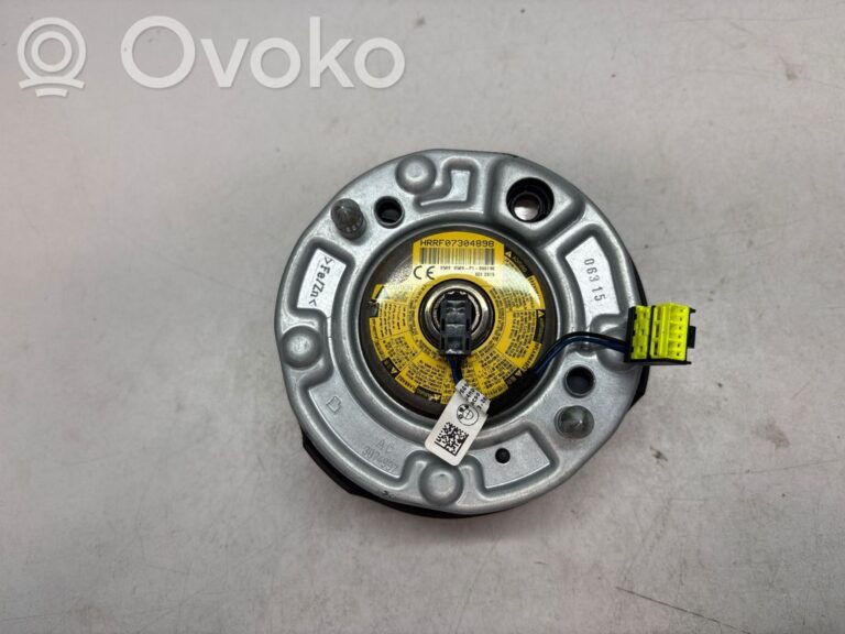 7b4ccb60df2fcb57808d8fbdacdf45d8-0d4501f28bbf13058587be0eb7d1be6c_steering_wheel_airbag