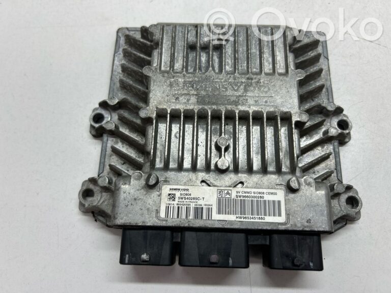 7c8ffded045c979df394e138ae861657-964d8f6ab5fad58c1bea52ddff5d31d7_engine_control_unit_module