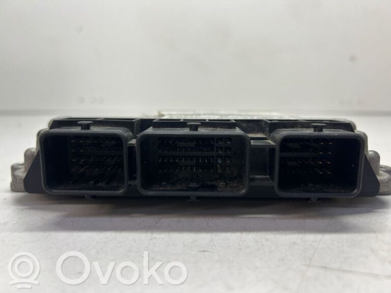 7ce1ac8aad5afa231d033b2432831ae2-5652c9e60736a82bf190ba9c91b5166e_engine_control_unit_module