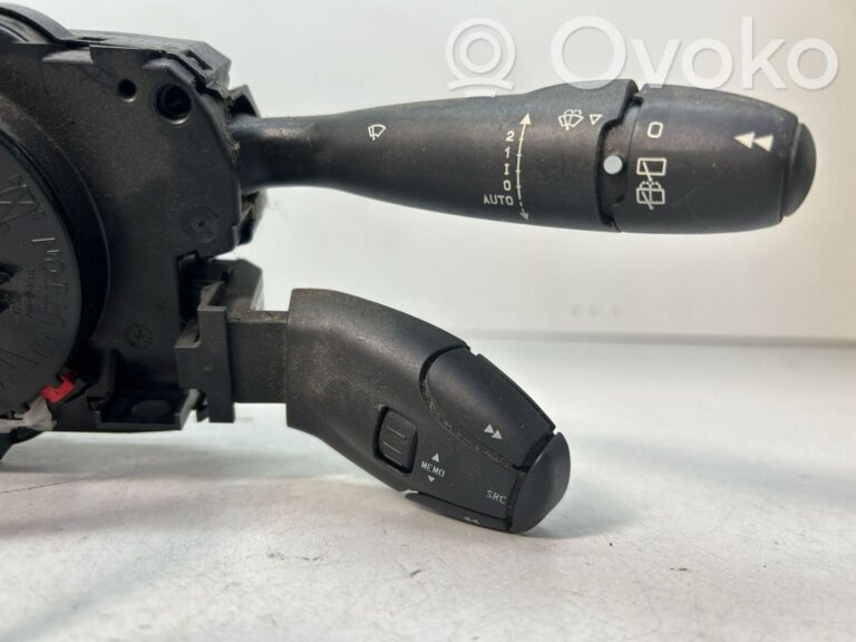 7ce30c3b863f1c71f15c4a4d40bad014-53429c5205e3ee5d451565b37640cd67_wiper_turn_signal_indicator_stalk_switch