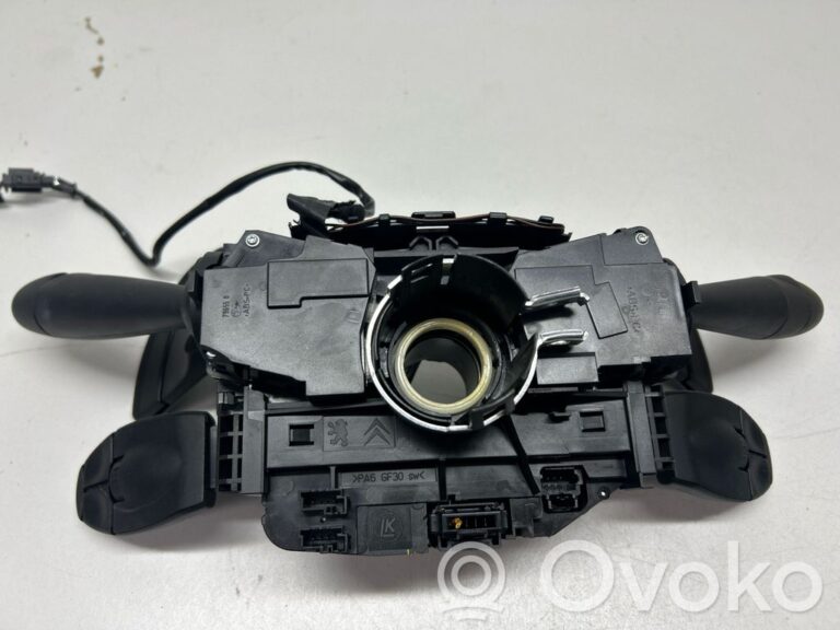 7d24845d5f2f5c547bf48c233dd977c5-0ecb8fb9cbd53d7528c4b7f4377235a9_wiper_turn_signal_indicator_stalk_switch