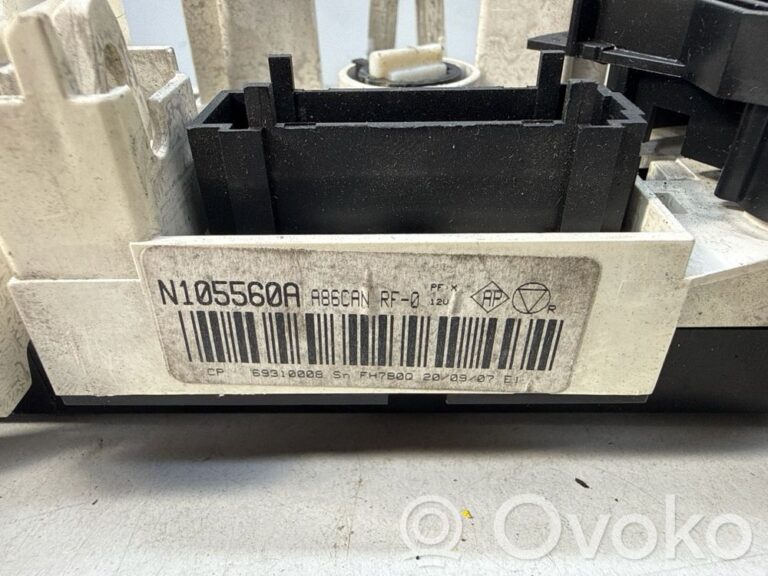 7da2d6fca278a2244c406323f641bef3-f7c020aa0bcb4bc3922096d443688cdc_climate_control_unit