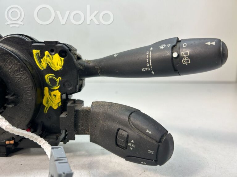 7e5f4564a653b361605452aad6724597-d1fb022af767ac4e7eca62cf02264e62_light_switch