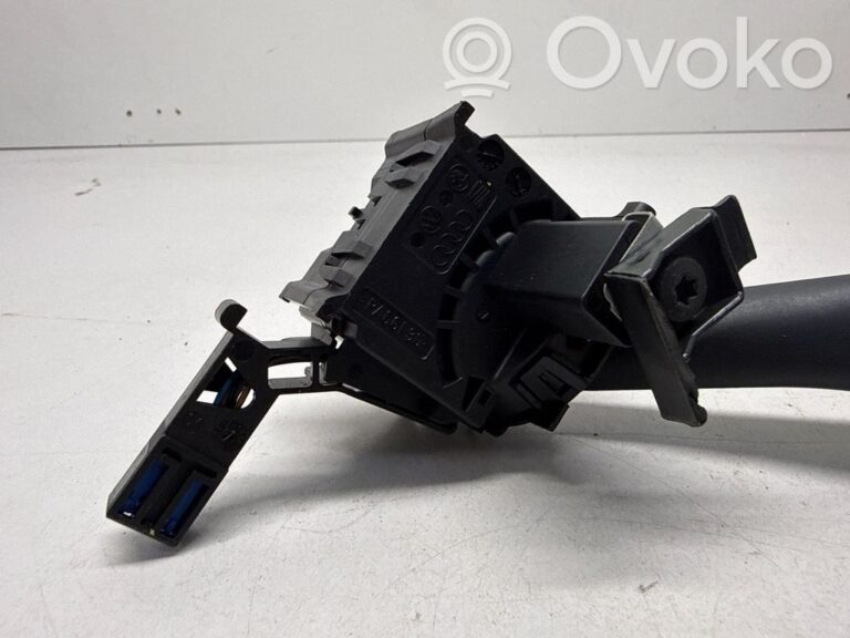 7f2e878315dfb15a9959baee566df612-6b08657c46ca53e373dc0551f151753a_wiper_control_stalk