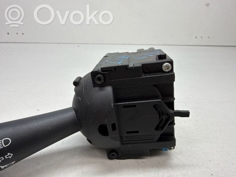 80364ad7788d06628ceb6e7fc02e4f97-29e95021e4b00d3b83c30260206e4478_light_switch