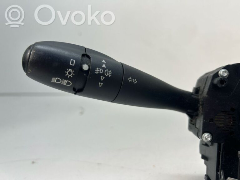 807680f67763b424d30a30635af5a15f-d1b07ef7c67d97d3632184d9f71adc5a_other_switches_knobs_shifts