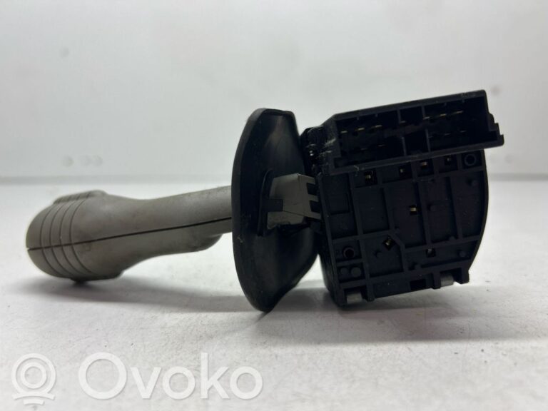 81a6333a0c86614263828e56b71ef4d3-bc51838c008f896ed9c7382b26d26363_wiper_control_stalk