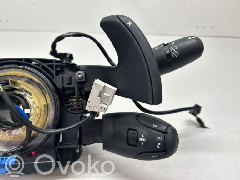 82886cb73aa8dc889eca0b212359a10d-4bb93229082ec9ea27369e5abb083976_wiper_turn_signal_indicator_stalk_switch