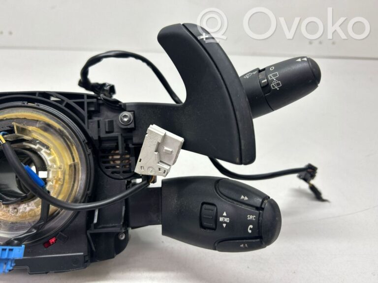 82886cb73aa8dc889eca0b212359a10d-4bb93229082ec9ea27369e5abb083976_wiper_turn_signal_indicator_stalk_switch