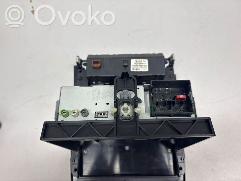 829cb0d723f7b2646631d121d2c711dc-f82f61c2b84a48b44ee25dfc21624aaf_screen_display_small_screen